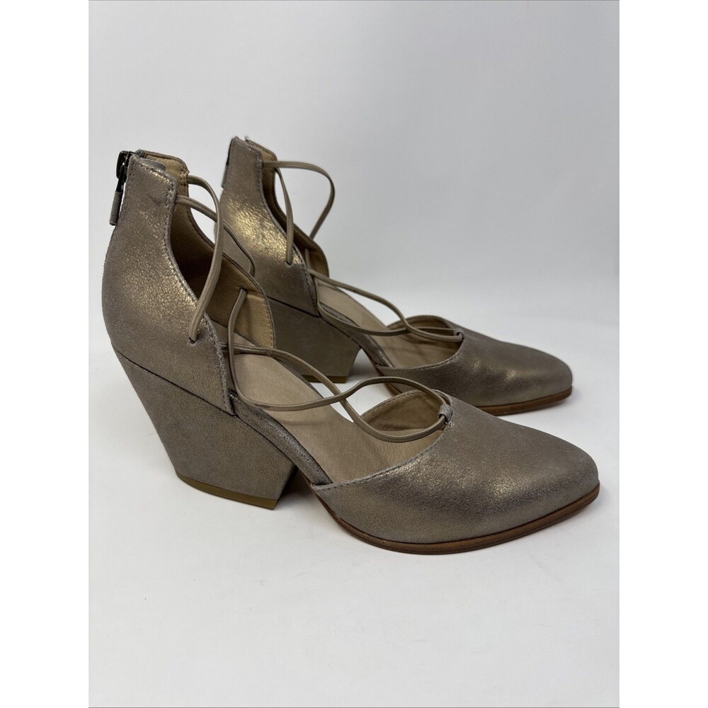 New Womens Eileen Fisher Ghillie Rope Leather Metallic Gold Pumps Size 7.5 M
